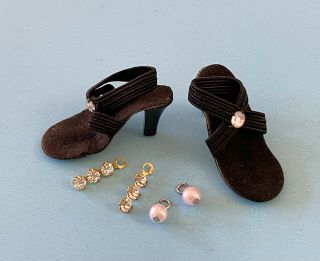 Vintage Doll Clothes: Jill Shoes & Jewelry Little Miss Revlon Toni Coty Girl