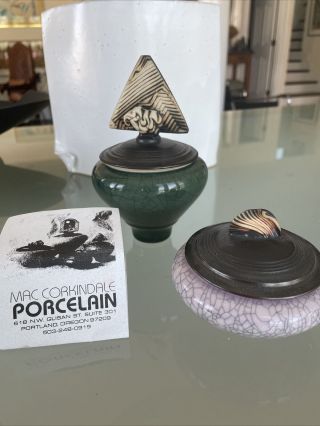 Andrew Maccorkindale Pottery Porcelain Lidded Jar Shell Finial,  Oregon