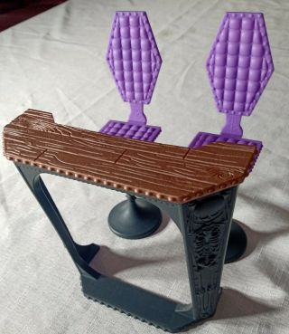 Deadluxe Playset Furniture Monster High School Doll Castle Purple Table,  2 Chairs