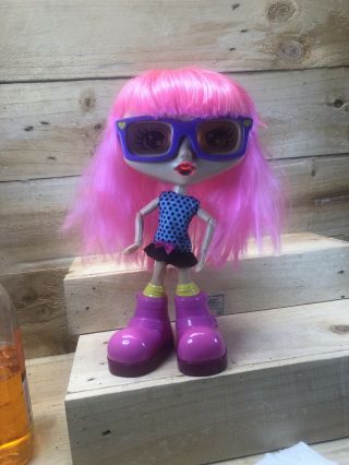 Mattel Diva Starz Doll Summer Interactive Toy,