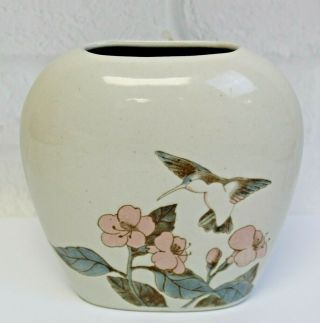 Vintage Otagiri Hand Crafted Porcelain Hummingbird Pink Flower Vase Japan 4.  5 "