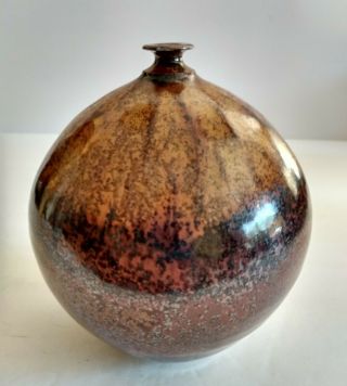Vintage Signed Studio Art Pottery Weed Pot Vase Browns 4 1/2 Inch Tall Signed