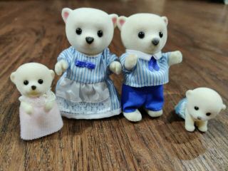 Sylvanian Families Beaufort Polar Bear Family Figures And Baby