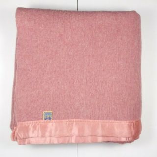 Vintage Kenwood Wool Blanket Dusty Rose Pink Heavy Satin Binding Trim 78x80