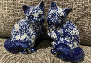 Set Of Vintage Victoria Ware Ironstone Blue & White Floral Calico Pattern Cats