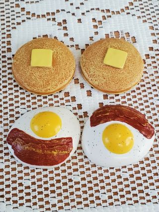 American Girl Delicious Breakfast Pretend Eggs & Bacon W Pancakes Accessories