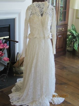 Vintage 1950s Lace Wedding Dress Gown Ivory Colored