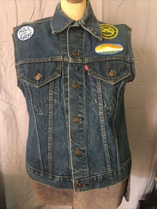 Vintage Levi Strauss Denim Jean Vest Jacket Distressed Made Usa Size 40 Patch