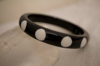 Vintage Black & White Polka Dots Lucite Bangle Bracelet