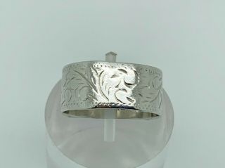 Gorgeous Vintage Sterling Silver Engraved Foliage 8mm Band Ring Size K