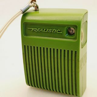 Radio Shack Realistic Portable Transistor Radio Vintage 1970 