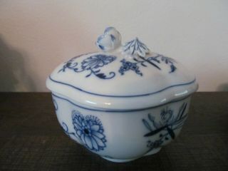 Vintage Meissen Blue Onion Scalloped Oval (diamond) Sugar Bowl With Lid 4 "