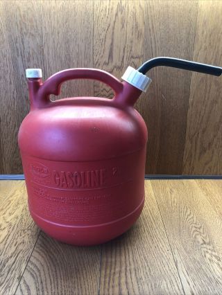 Vintage Eagle 2 1/2 Gallon Round Plastic Gas Can Pg3 Vented With Spout