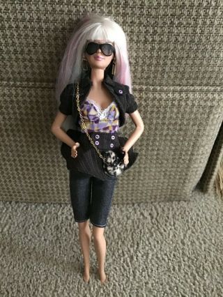 2003 Mattel Fashionistia Model Muse Barbie Doll Black Colorful Hair Jacket Purse