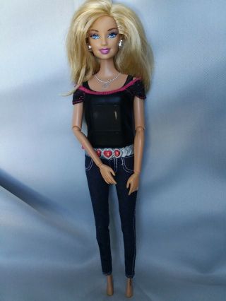Photo Fashion Barbie Doll 2012 With Built In Camera
