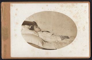 POST MORTEM,  YOUNG GIRL LAID OUT,  1890s - 1900s CAB CARD,  Le MANS. 2