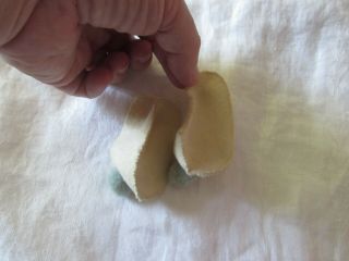 Vintage felt bedroom slippers w/blue pom poms for TERRI LEE doll accessories 3