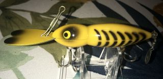 Vintage Whopper Stopper Hellbender3 - 1/2 Inch Yellow Striped Fishing Lure