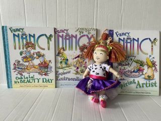 Madame Alexander Fancy Nancy Plush Doll 8” W/ Three Fancy Books