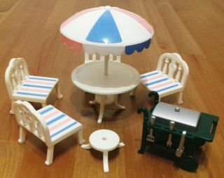 Patio And Barbecue Bbq Set / Outdoor Furniture / Sylvanian Families / Vgc