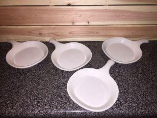 Set Of 4 Vintage Hall White Grab It Style Handled Plates 1608