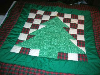 Vintage Handmade Hand Stitched Holiday Wall Hanging Quilt Christmas Tree