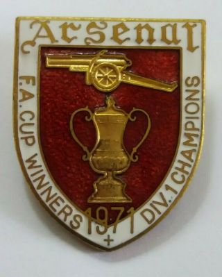 Vintage Enamel Football Badge Arsenal 1971 Double Winners F.  A.  Cup / Div.  1