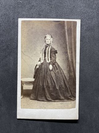 Victorian Carte De Visite Cdv: Lady Full Lengthy Bonnet : Green Manchester
