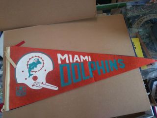 Vintage Miami Dolphins Nfl Football Pennant 1 Bar Helmet C.  1970 