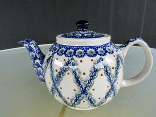 Boleslawiec Polish Pottery Teapot Blue Green Ivory 7n Lidded.  4 Cup