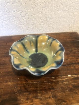 Edgecomb Potters Maine Art Pottery Blue Yellow Crystalline Glaze Ruffle Bowl