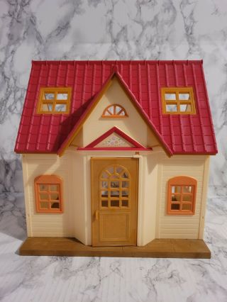 Sylvanian Families Starter Home Cosy Cottage - Building Only