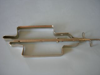 Vintage Metal Rug Hooking Shuttle Needle Vgc - Punch Tool,  Etc.