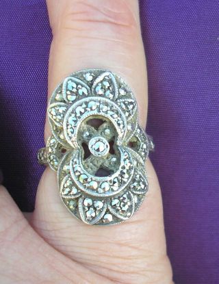 Pretty Small Size Vintage Art Deco Sterling Silver & Marcasite Ring Size I (eye)
