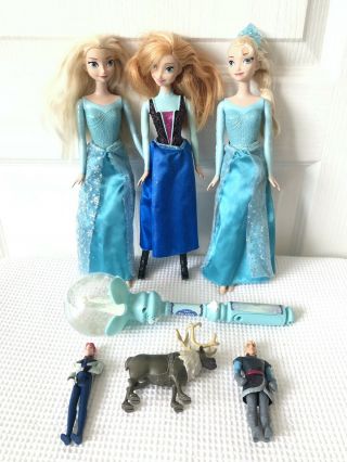 Disney Frozen Elsa & Anna Dolls Bundle & Kristoff Sven Figures & Musical Wand