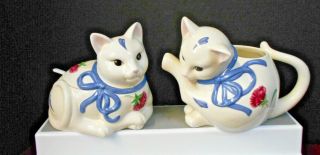 Lenox " Poppies On Blue " Barnyard Cat & Kitten Sugar Bowl And Creamer Pre - Owned