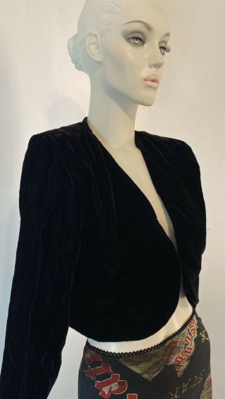 Vintage 80’s Late Edition Elegant Black Velvet Jacket Cover Up Sz M Shoulder Pad