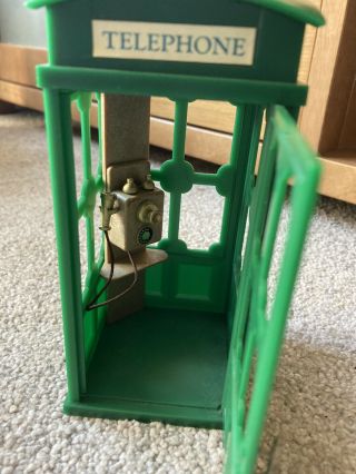 Sylvanian Families - 80’s Green Phone Box / Telephone Box 2