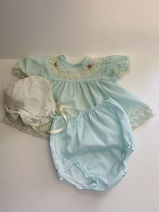 Vintage Baby Dress With Bloomers And Bonnet 0 - 6 Mo Born