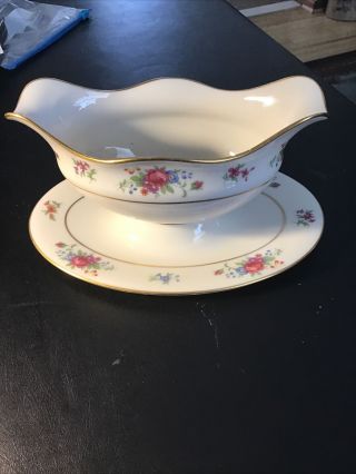 Lenox,  Lenox Rose J300,  Gravy Boat With Attached Underplate