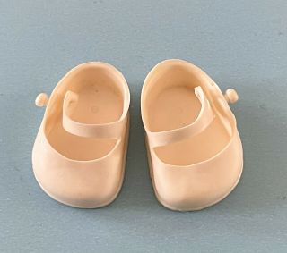 Vintage Doll Clothes: Muffie Off White Squishy Rubber No Heel Shoes