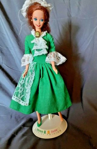 1976 Ireland Irish Mattel Barbie Of The World Vintage W/ Stand