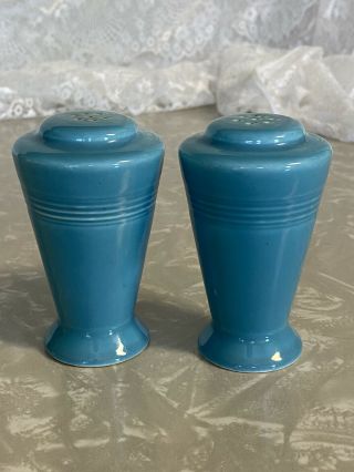 Homer Laughlin Harlequin Salt & Pepper Shakers Turquoise Blue 2