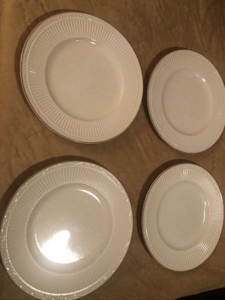 Set Of 4 Mikasa Stone Manor Stoneware Dinner Plates Ribbed 11 1/8 " Sand Dune
