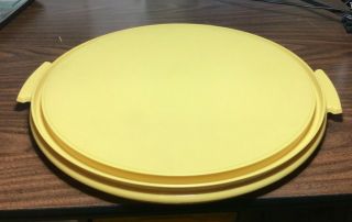 Vtg Tupperware 1256 - 3 Harvest Gold Round Cake Pie Taker Carrier Base Replacement