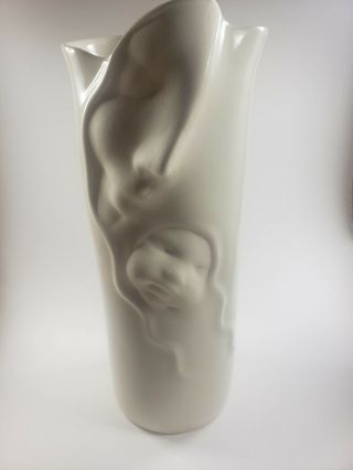 Blue Sky Porcelain Madonna & Child Vase Sara Lund 1990 8 " Glazed White Ivory