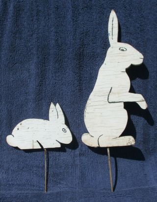 2 Vintage Wooden Cut Out Rabbit Bunny Yard Garden Lawn Ornament Folk Art Statues