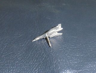 USAF Supersonic B - 1 Bomber Vintage 1975 Jet Aircraft Tie Tack Lapel Pin 2