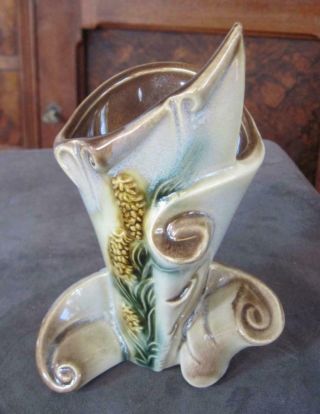 1951 - 54 Hull Pottery Parchment And Pine 6 " Vase S - 1