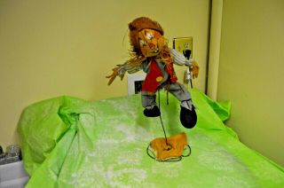 Vintage 1976 Annalee Mobiliteel - 18” Scarecrow With Stand.  Fun Collectible